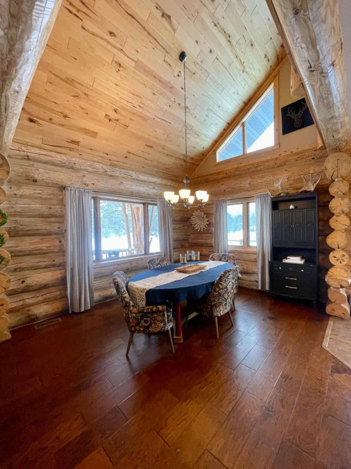 Stunning Log Cabin Getaway At The Hannu Haus Ironwood Exteriér fotografie